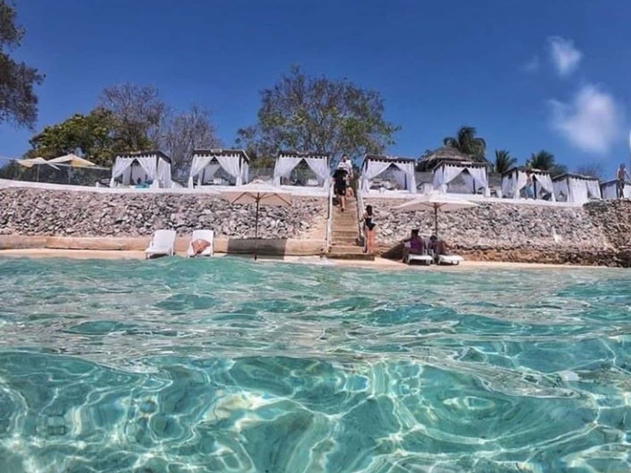 Bora Bora Beach Club - Vista 1