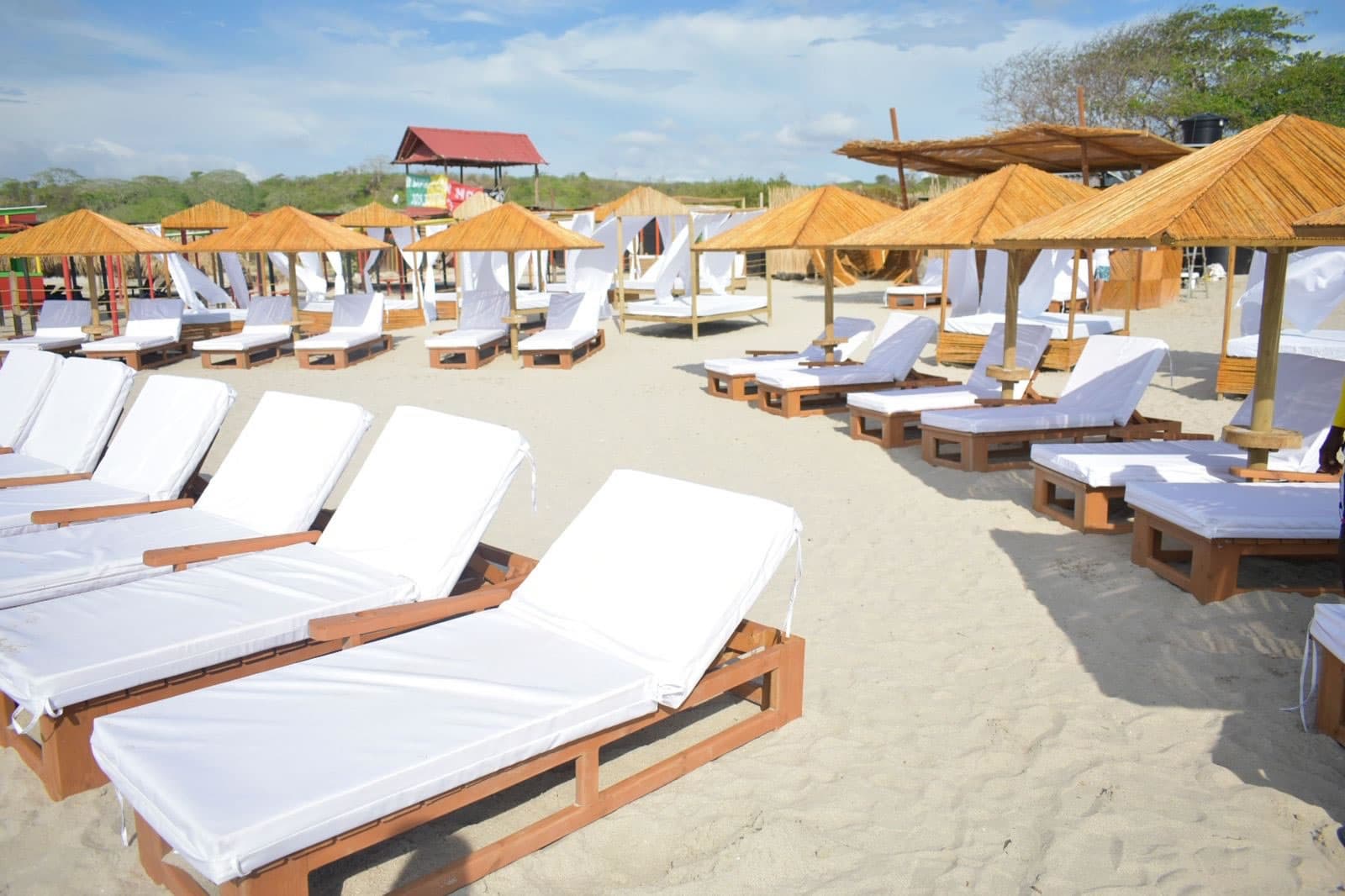 Ancestral Lounge Beach Club - Vista 5