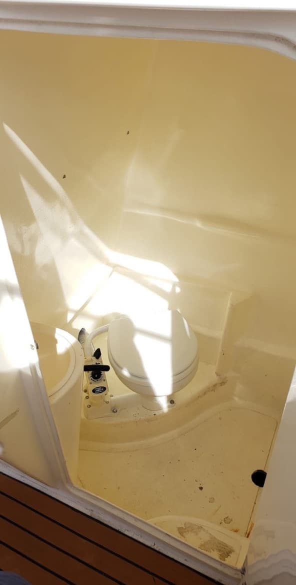 Bote OnlyFans 35 Pies - Vista 10