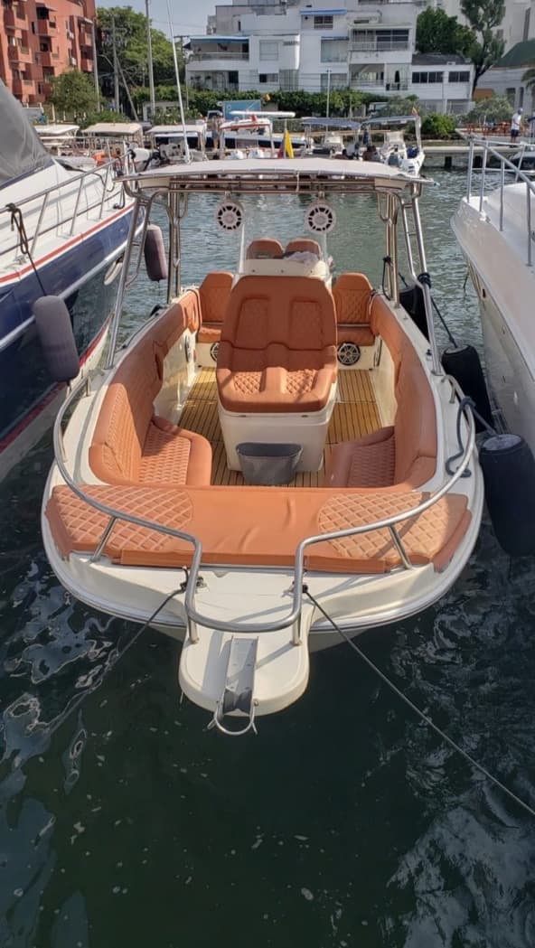 Bote OnlyFans 35 Pies - Vista 3