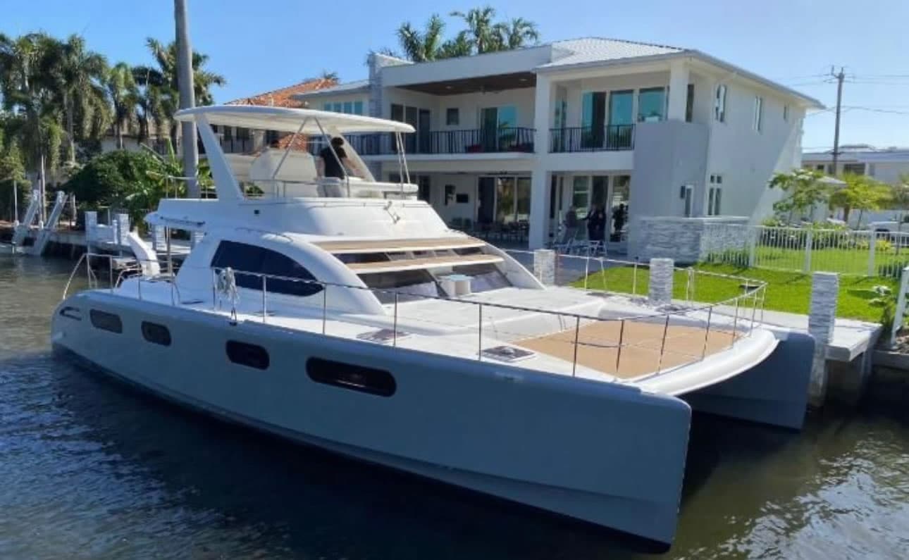 Catamarán Powercat 47 - Vista 2