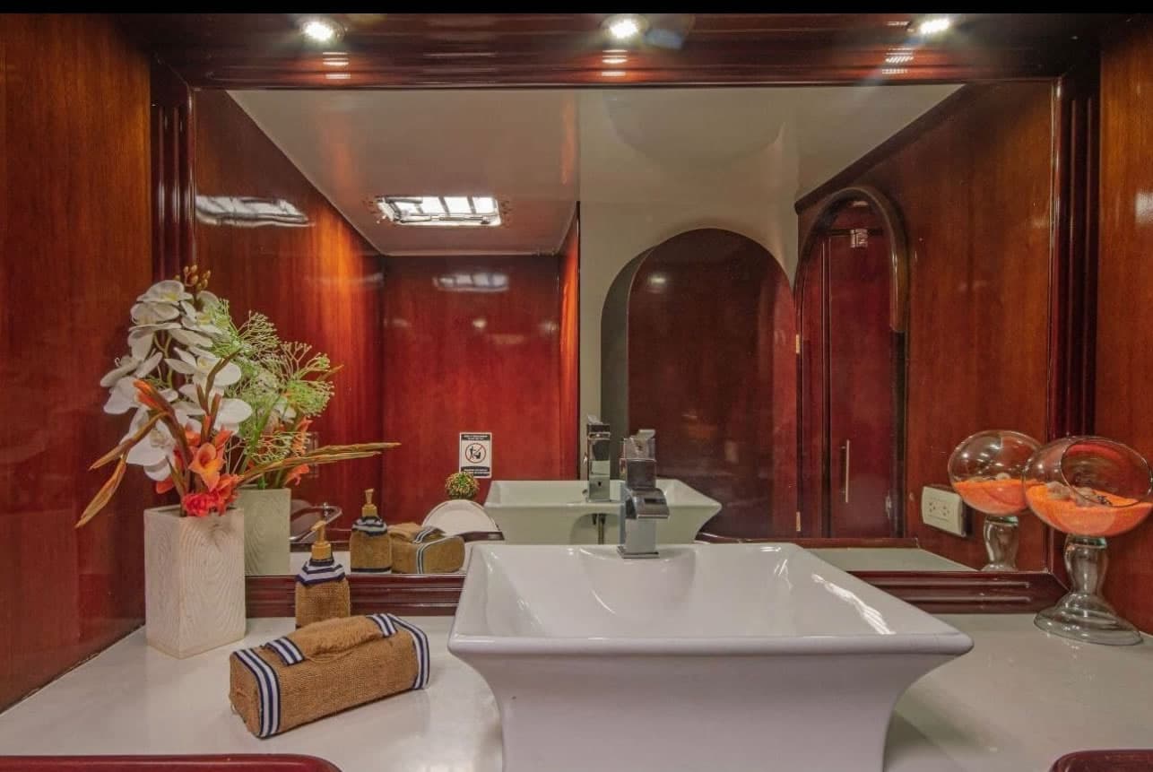 Catamarán Supercat 65 - Vista 4