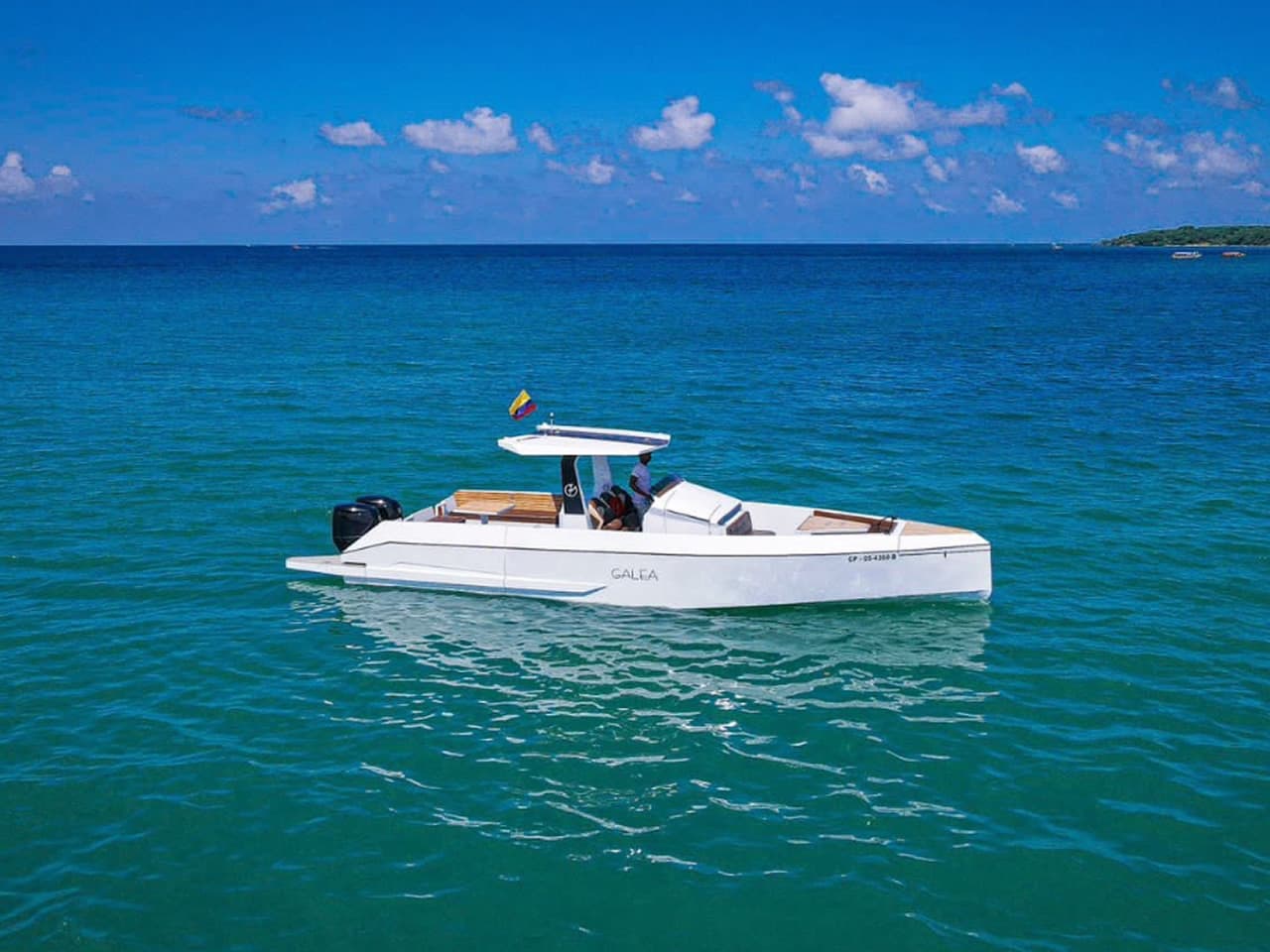 Galea 38 Pies - Vista 1