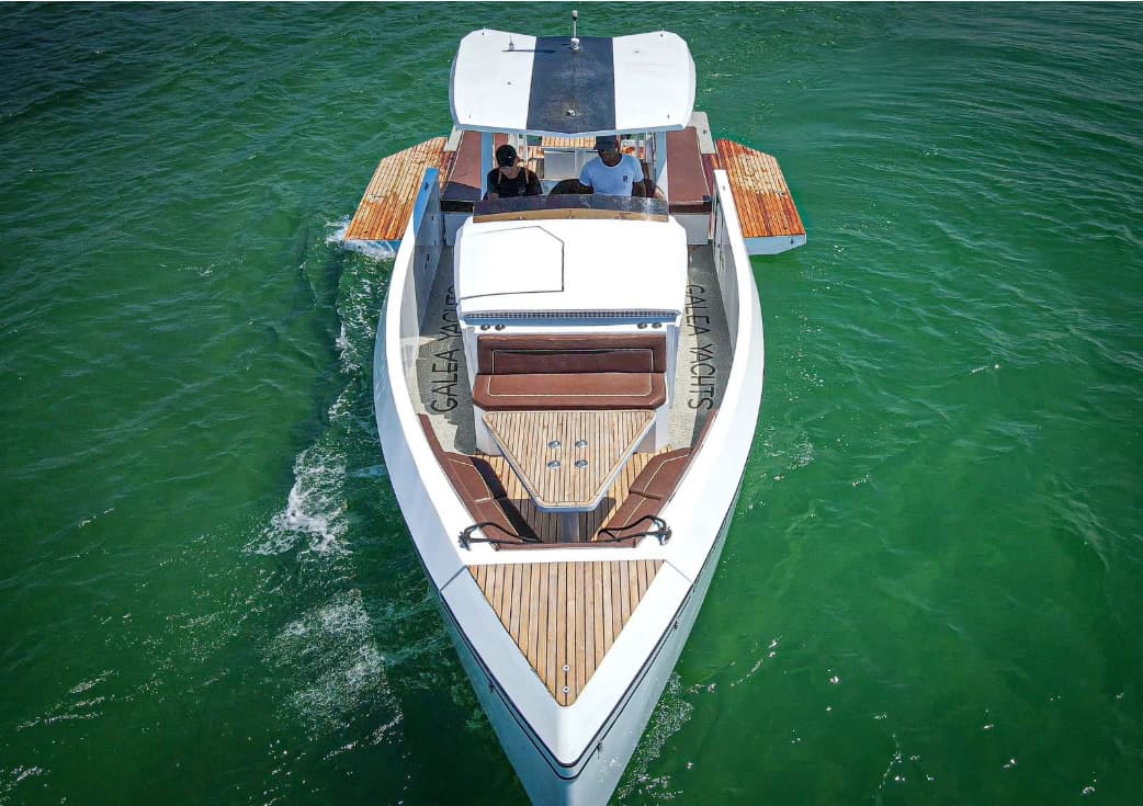 Galea 38 Pies - Vista 3